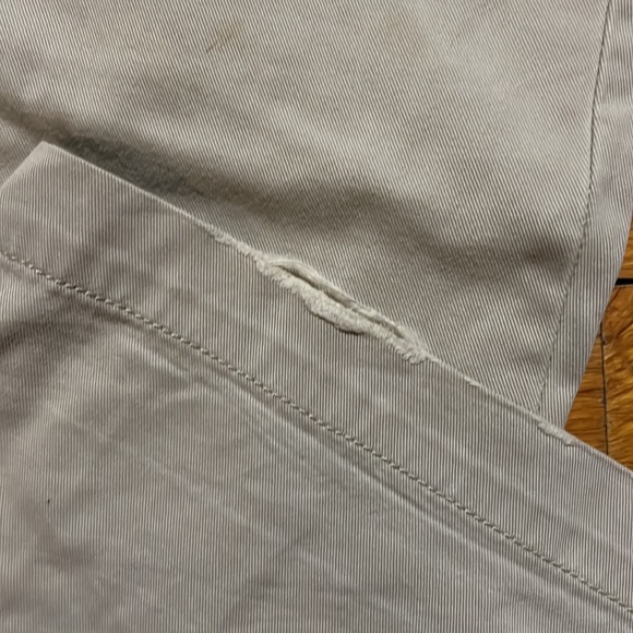 Khaki J. Crew classic Twill Chino women’s size 10T - Picture 2 of 4